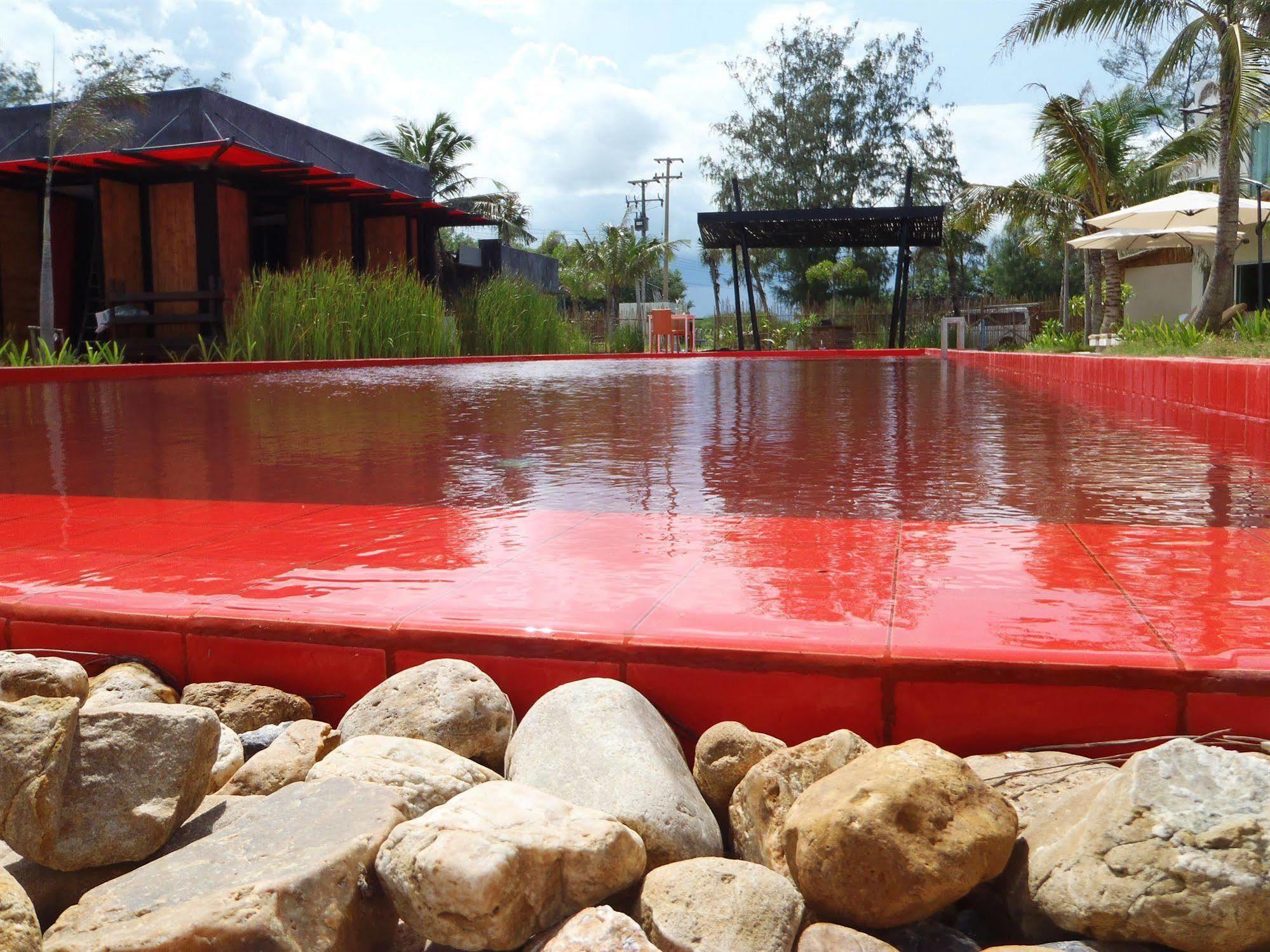 Red Z The Ocean Hotell Puk Tian Exteriör bild